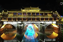 周边景区都在抢夜间客流，你家还在等白天客？做灯光亮化抢占夜经济先机