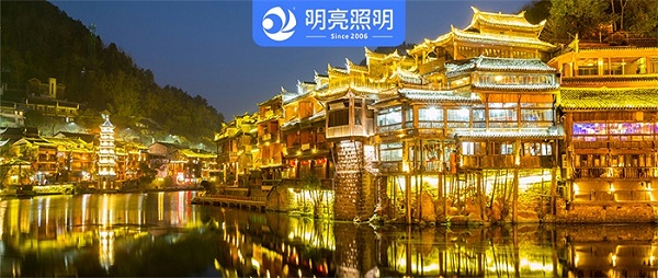 如何做夜游亮化能够带动文旅的二次消费？