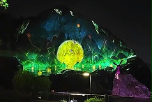 周边山体靠亮化成了夜游打卡地，你的景区客流怎能不被分流？​