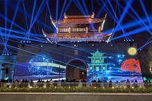 别让游客的脚步在日落时停下，亮化工程让景区的魅力不分昼夜​