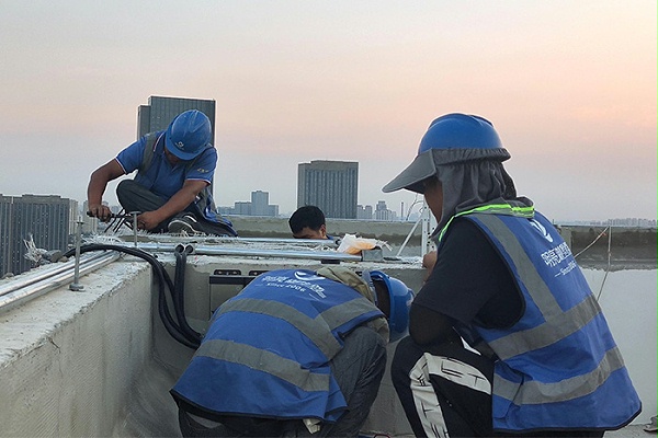 明亮照明集团施工现场