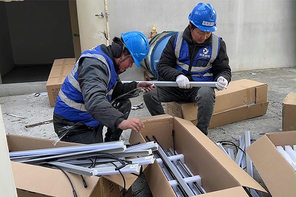 明亮照明集团亮化工程施工现场