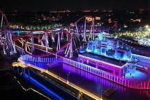 想让游乐园成打卡地？亮化打造童话感夜景，游客主动分享自带流量