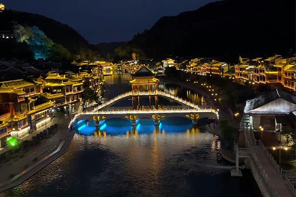文旅小镇灯光亮化工程