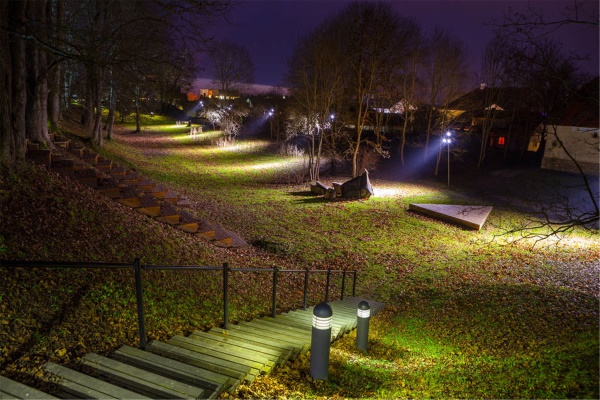 公园夜景亮化设计要营造温馨明亮的氛围