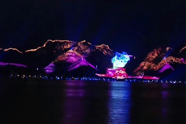 山体夜景灯光亮化