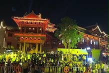 以科技灯光亮化铸景区名片：激活夜游经济，实现营收新突破