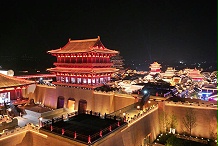 全息投影融合技术焕活景区，解锁夜游新场景，持续聚拢夜间人气