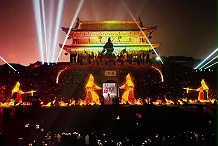 3D全息投影赋能，让景区从“打卡点”变身“网红地标”
